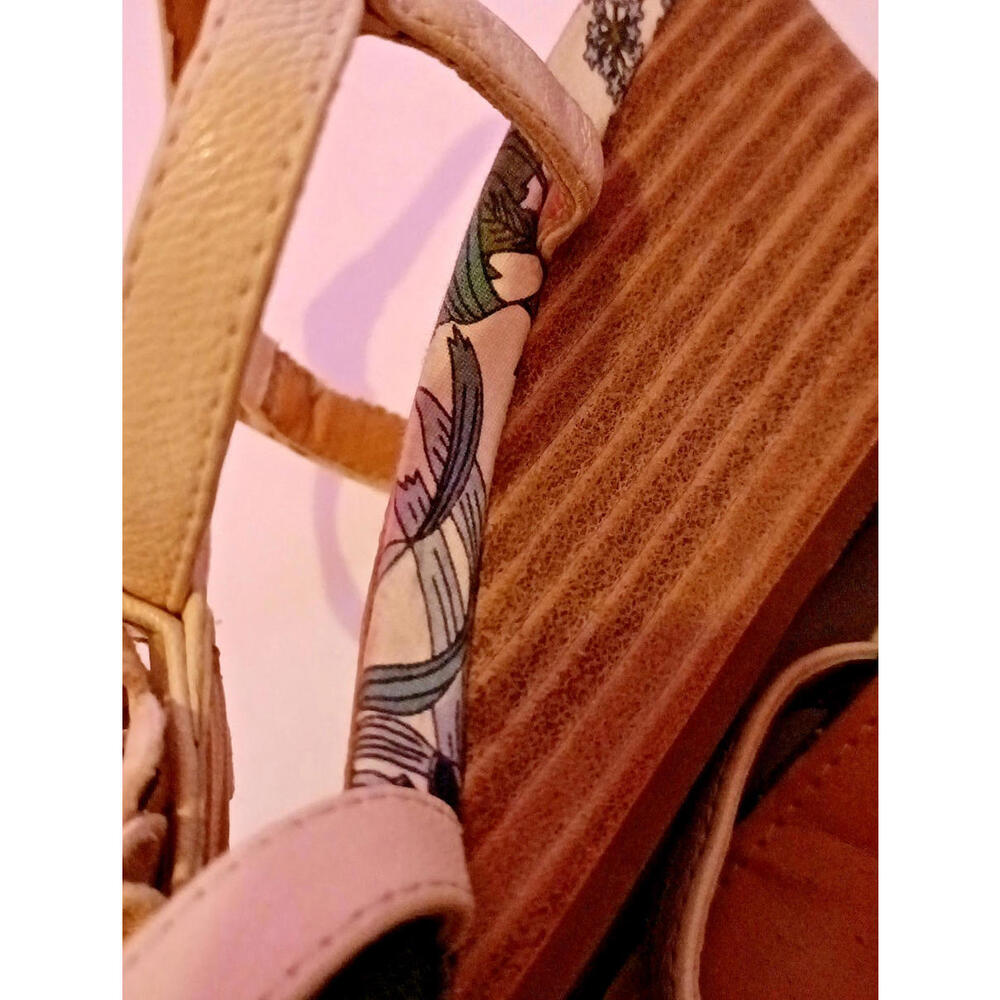 Staccato Wedges Cream Leather Buckle Open Toe Comfortable Belle 6 Floral Casual - Picture 4 of 9